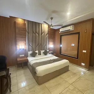 Destination Hotel Zirakpur